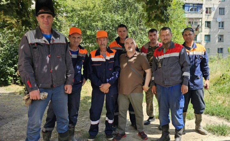 Калужские коммунальщики помогают Первомайску готовиться к отопительному сезону. Калужские коммунальщики помогают Первомайску готовиться к отопительному сезону.